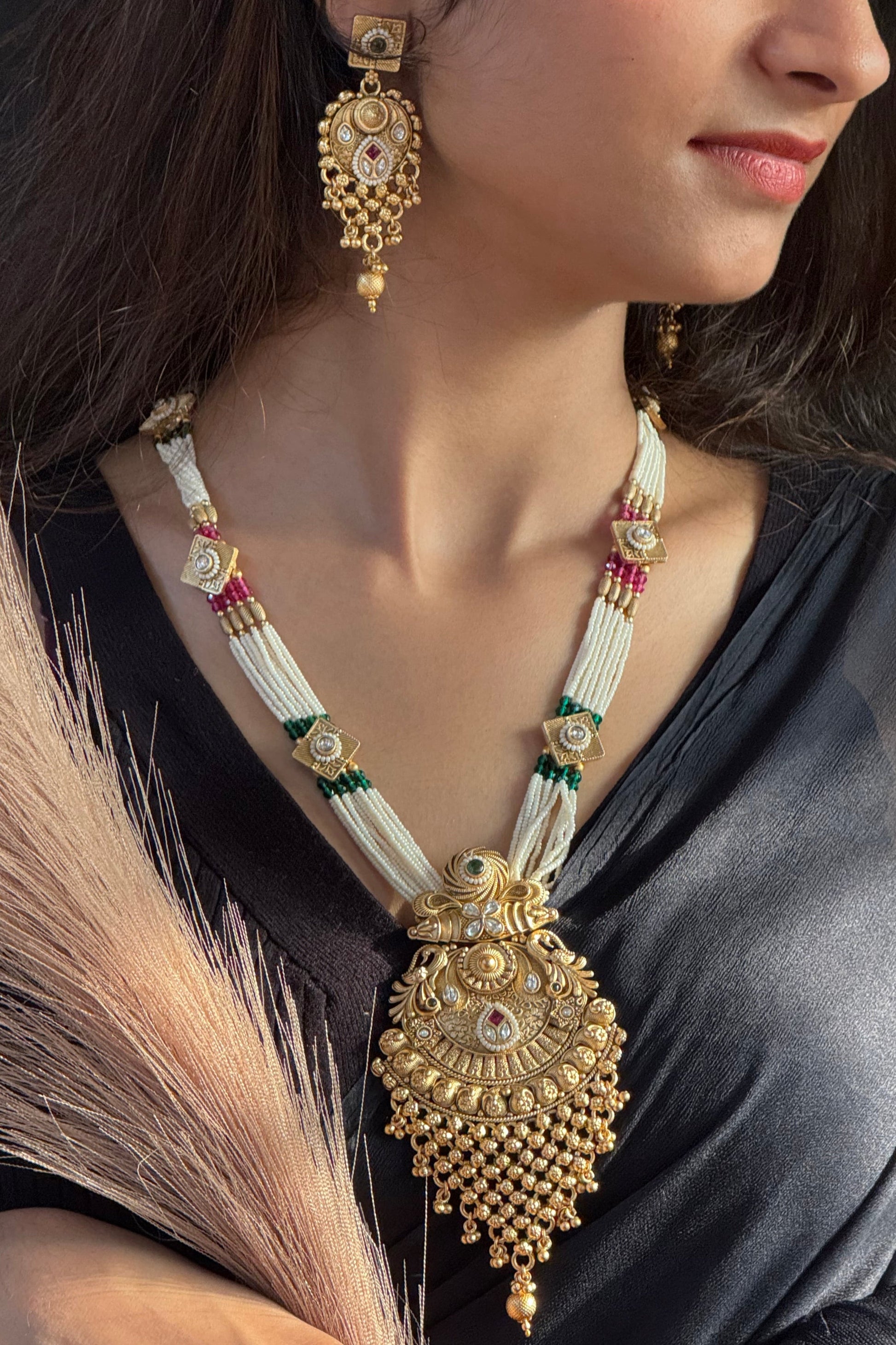 Royal Necklace Set with Pearl Beads & Antique Gold Finish – Bridal Jewelry