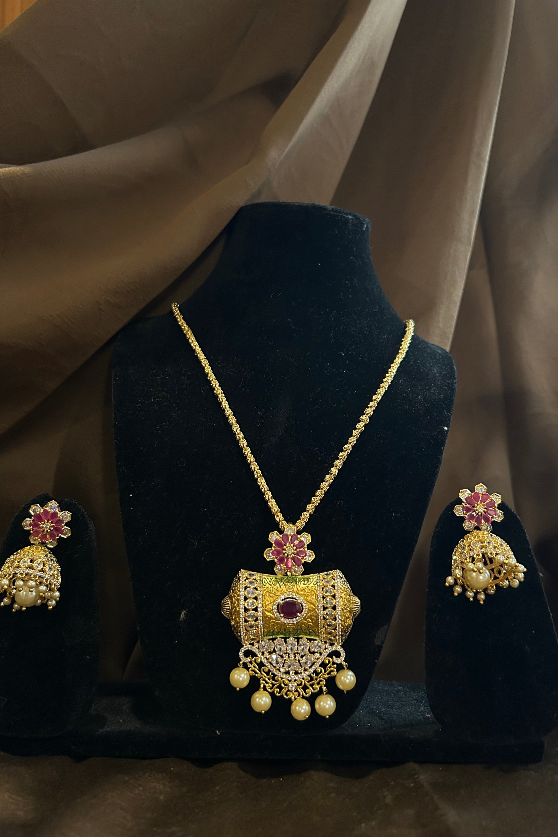 Antique Gold Temple Pendant Necklace Set with Pearl Drops & Pink Floral Studs – Traditional South Indian Jewellery