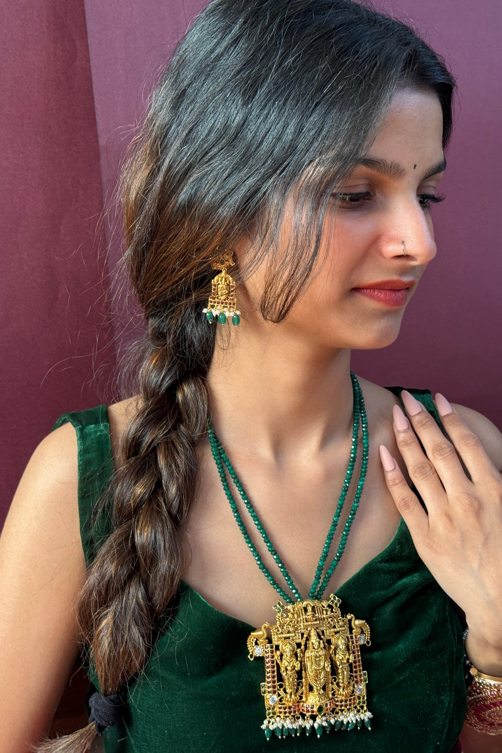 Traditional Temple Jewelry Necklace Set – Antique Gold Lakshmi Pendant with Green Beads