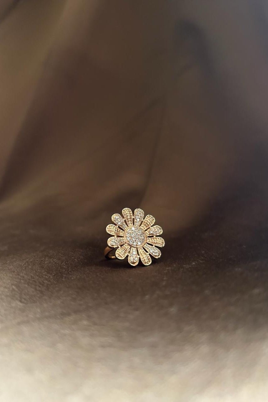 ROSE GOLD FLORAL RING WITH CZ DETAILING - ELEGANT DESIGNER STATEMENT